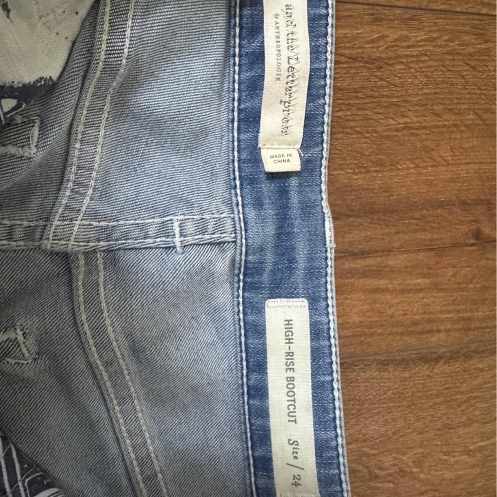 Jeans - Picture 2 of 2